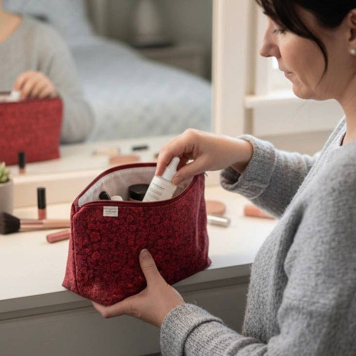 Travel Cosmetic Sustainable Zip 'n Go Bags — Fairy Garden