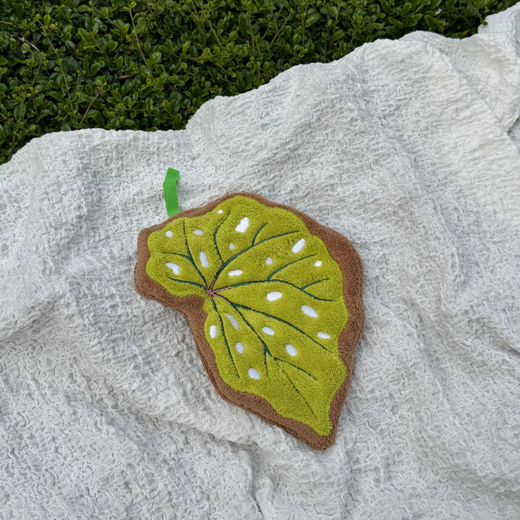 Earth Tone Leaf Hanging Hand Towels – Set of 3 or Individual