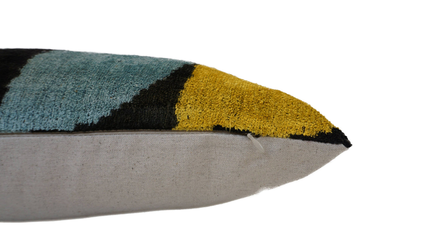 EGYPTIAN EYES- IKAT SILK/VELVET PILLOWCASE 16"x24"