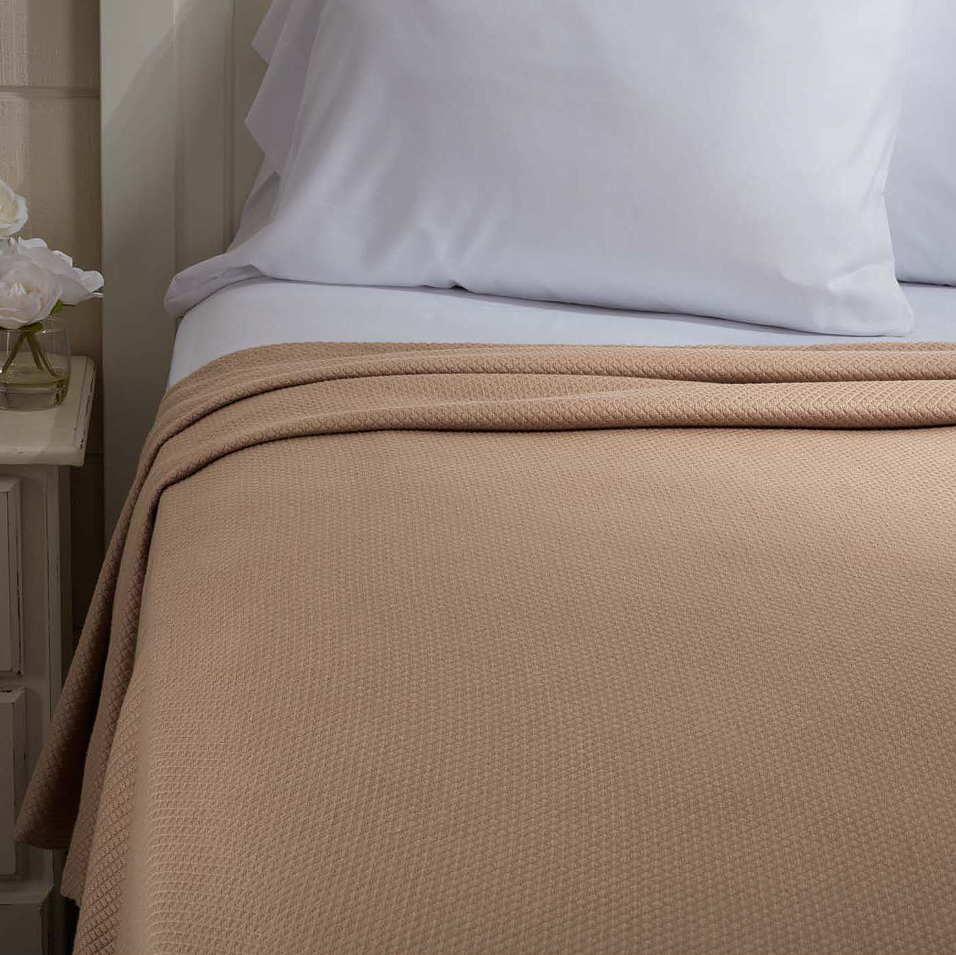 Serenity Tan King Cotton Woven Blanket 90x108