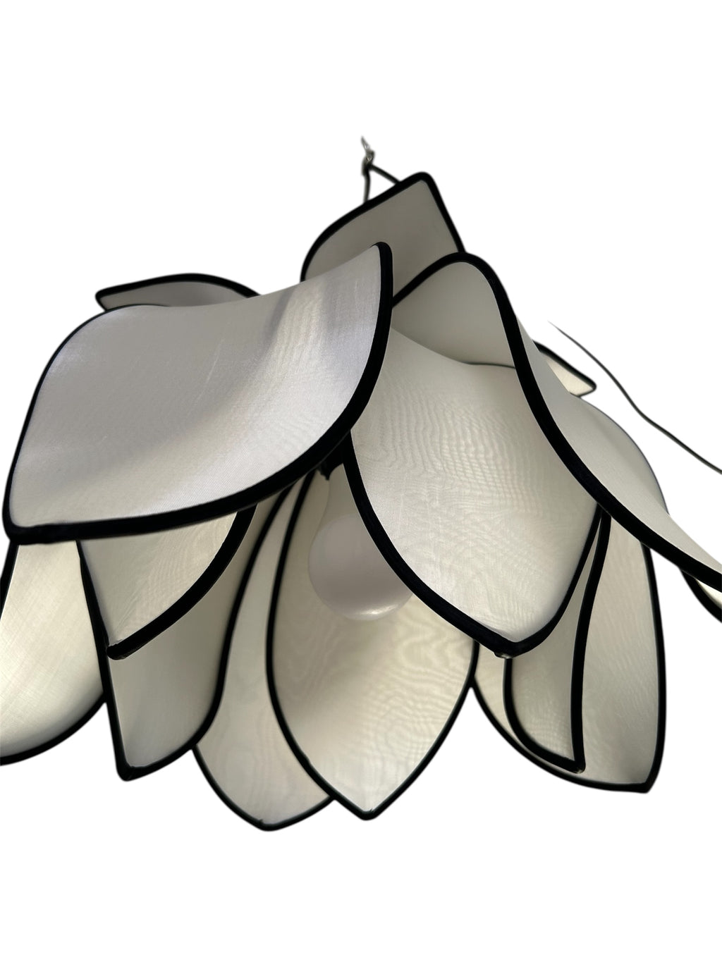 Hanging Blooming Lotus Lamp - White
