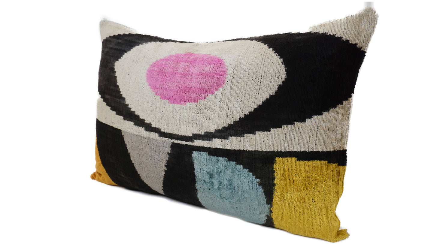 EGYPTIAN EYES- IKAT SILK/VELVET PILLOWCASE 16"x24"