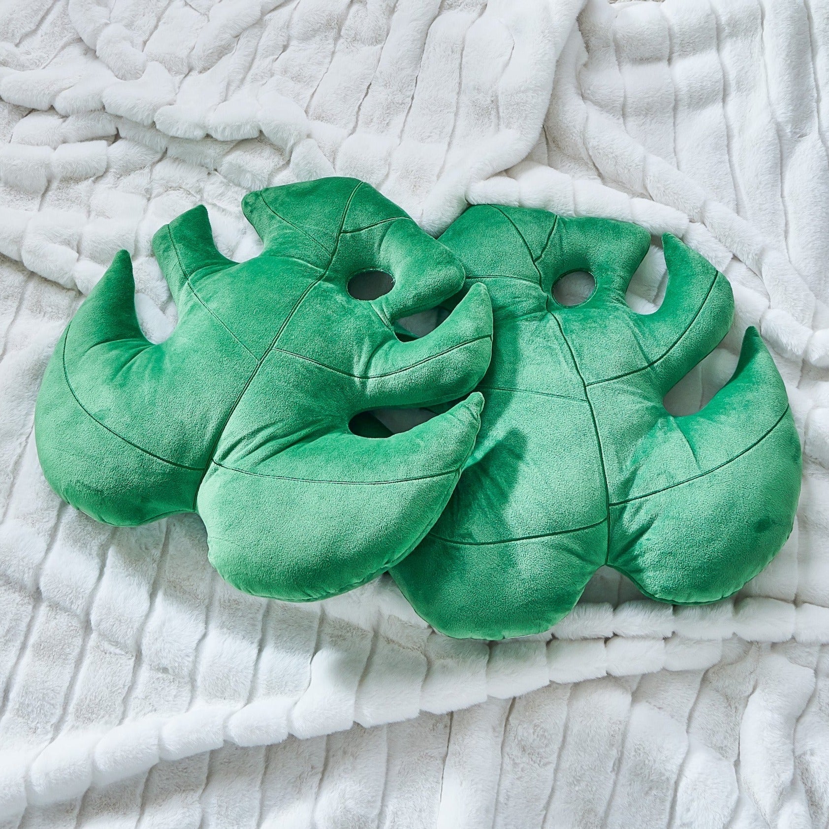 Monstera Deliciosa Leaf Pillow