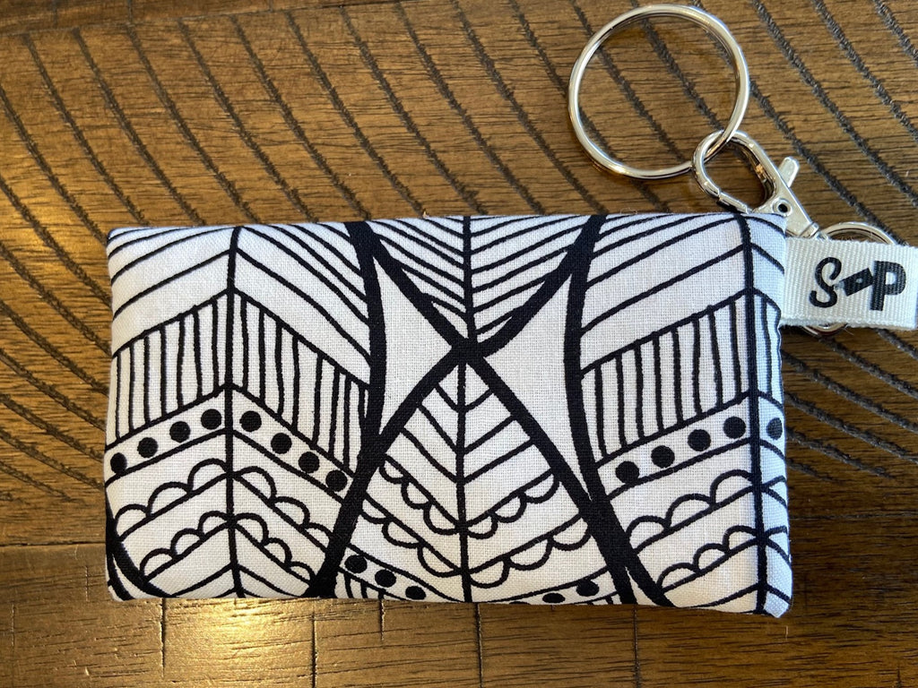 Color Your Own Snappy Pouches