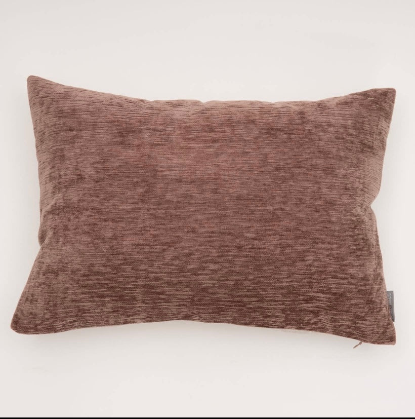Dainty Pillow Chenille Burlwood Pink 14"x20"