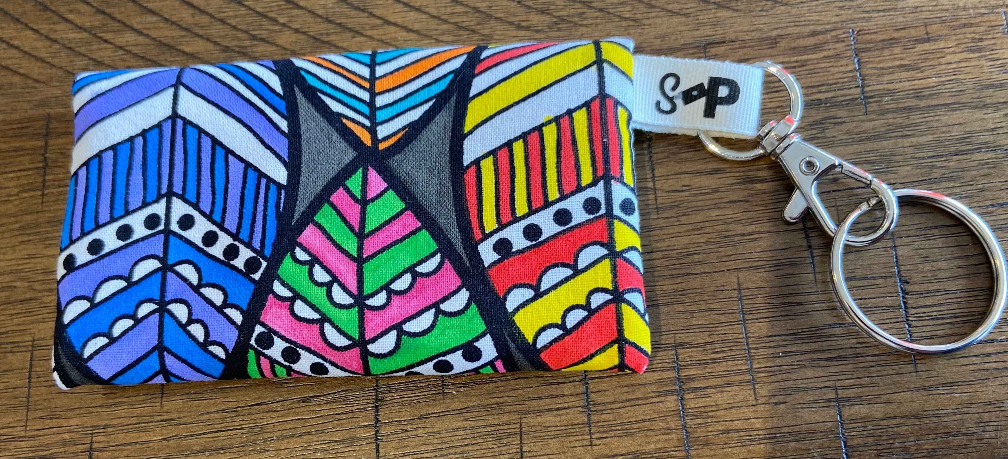 Color Your Own Snappy Pouches